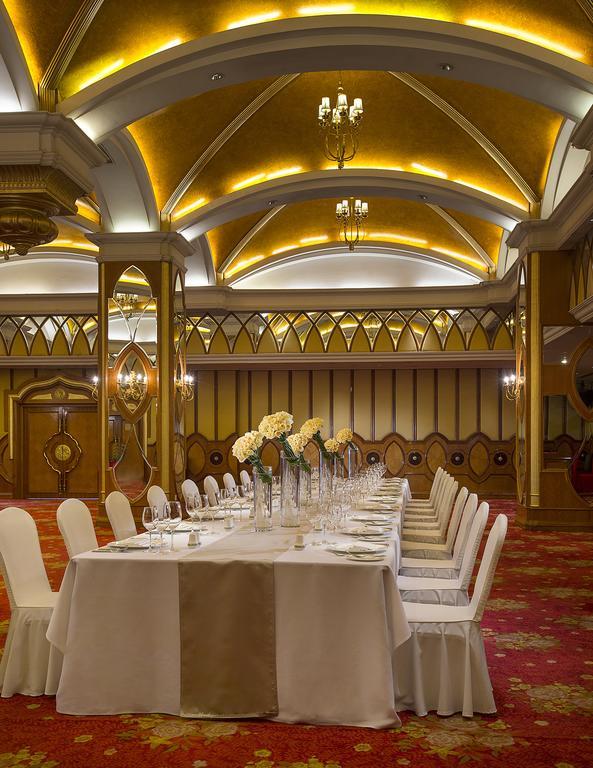 Celebrity International Grand Hotel Beijing Eksteriør billede