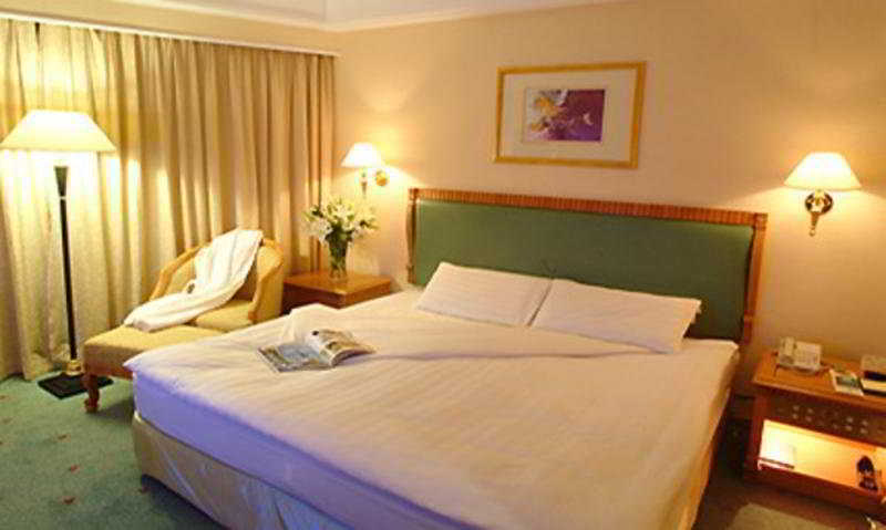 Celebrity International Grand Hotel Beijing Eksteriør billede